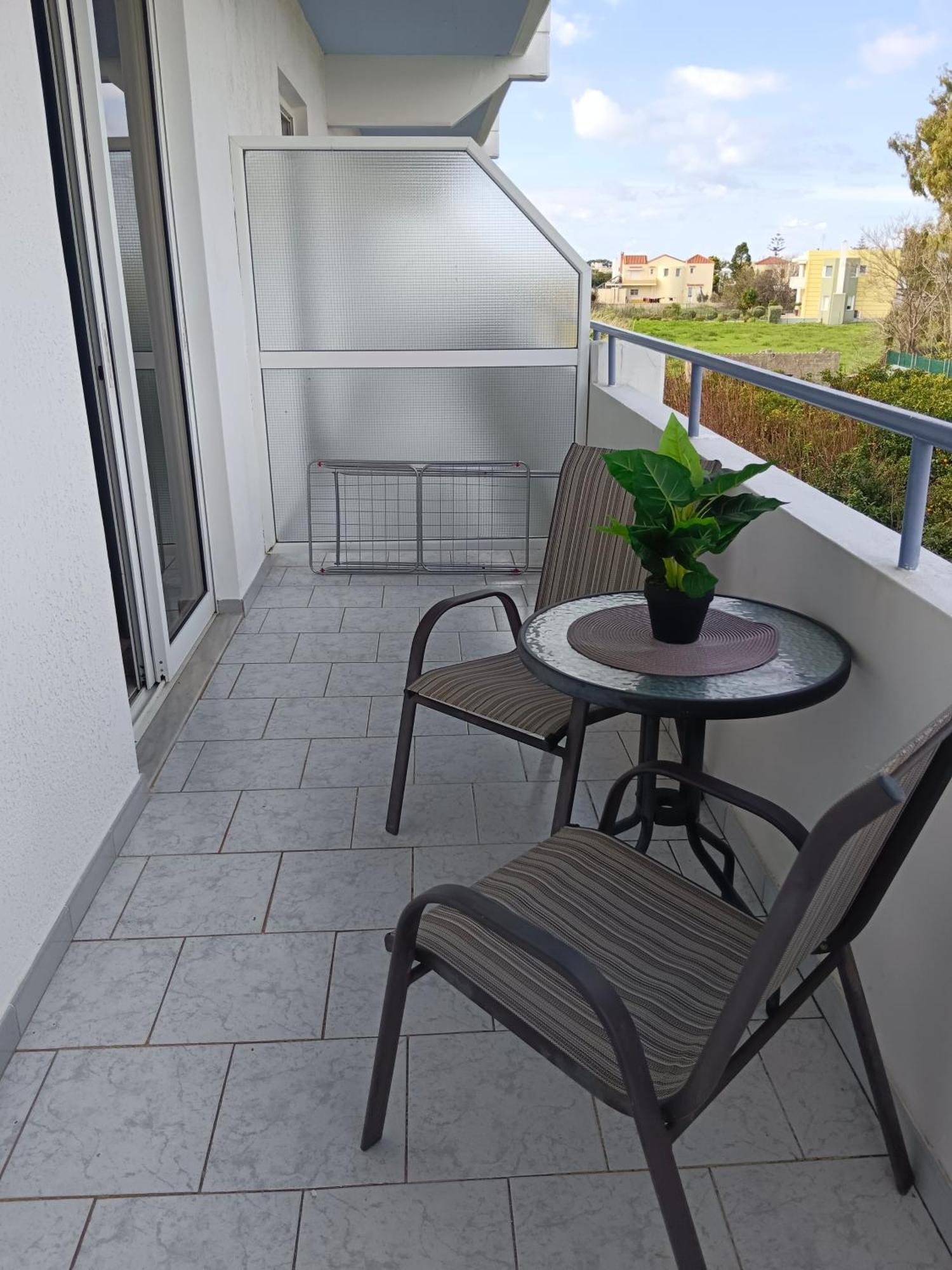 Pyrgos Hotel Apartments Кремасті Екстер'єр фото