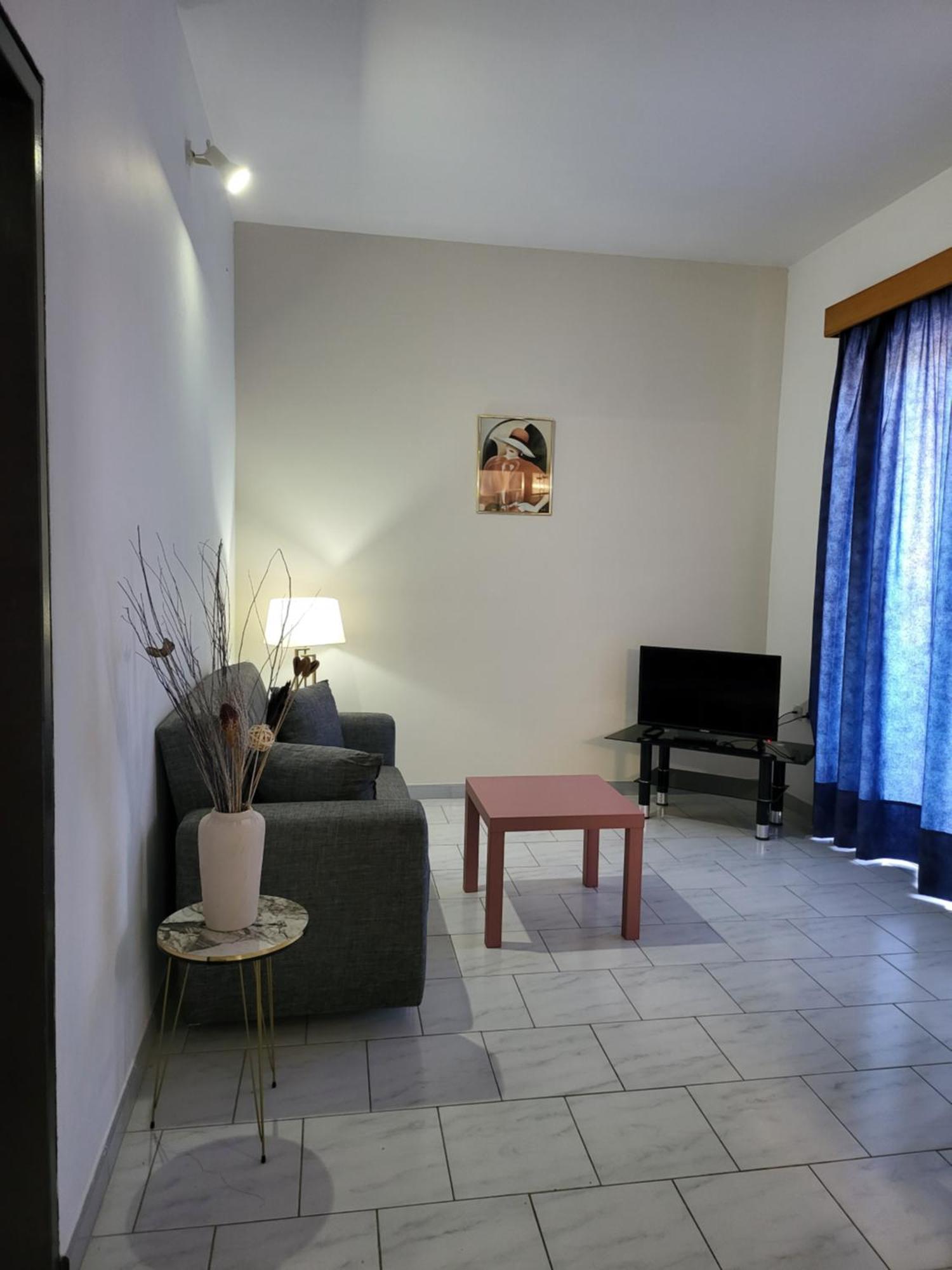 Pyrgos Hotel Apartments Кремасті Екстер'єр фото